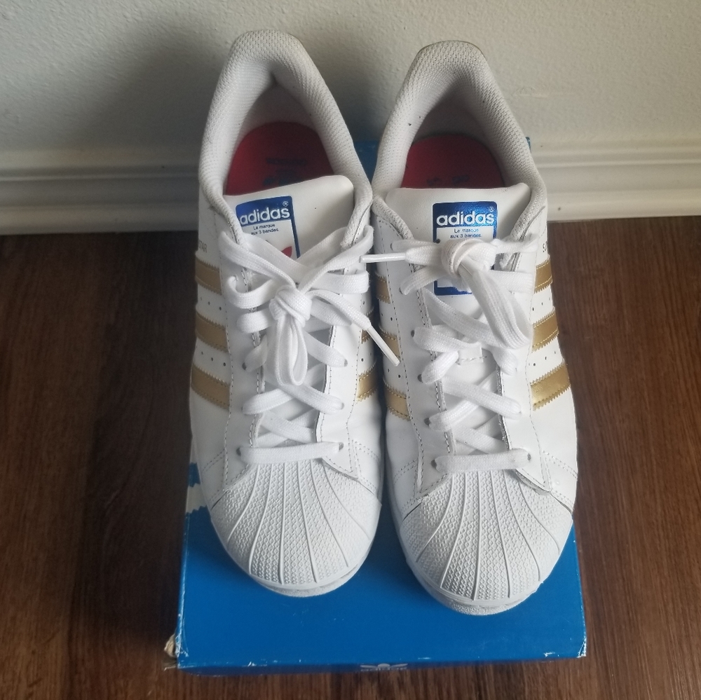 Adidas Superstars